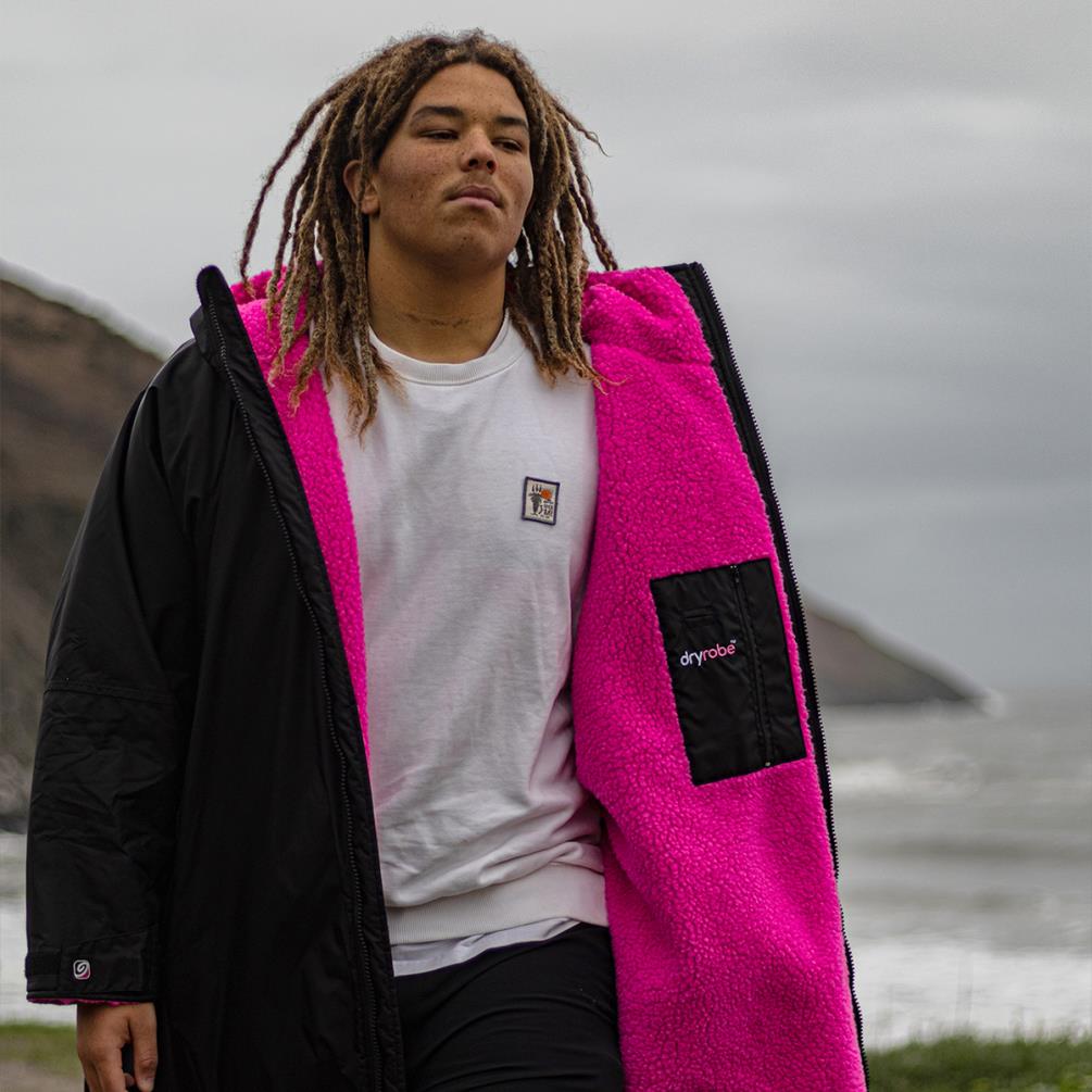 dryrobe Advance Long Sleeve Changing Robe - Black / Pink Extra Image 9